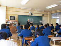 出前授業：神奈川県平塚市立神明中学校