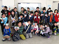 ものづくり・理科実験教室:神奈川県座間市青少年センター ガオ・ぱーく『わくわくサイエンスくらぶ』 水性ペンの謎を解く! 自慢の作品を持って集合