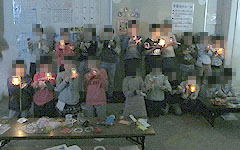 ものづくり・理科実験教室:荒川区汐入東小学校 にこにこスクール 特別科学タイム ジャムビン電球を作ろう